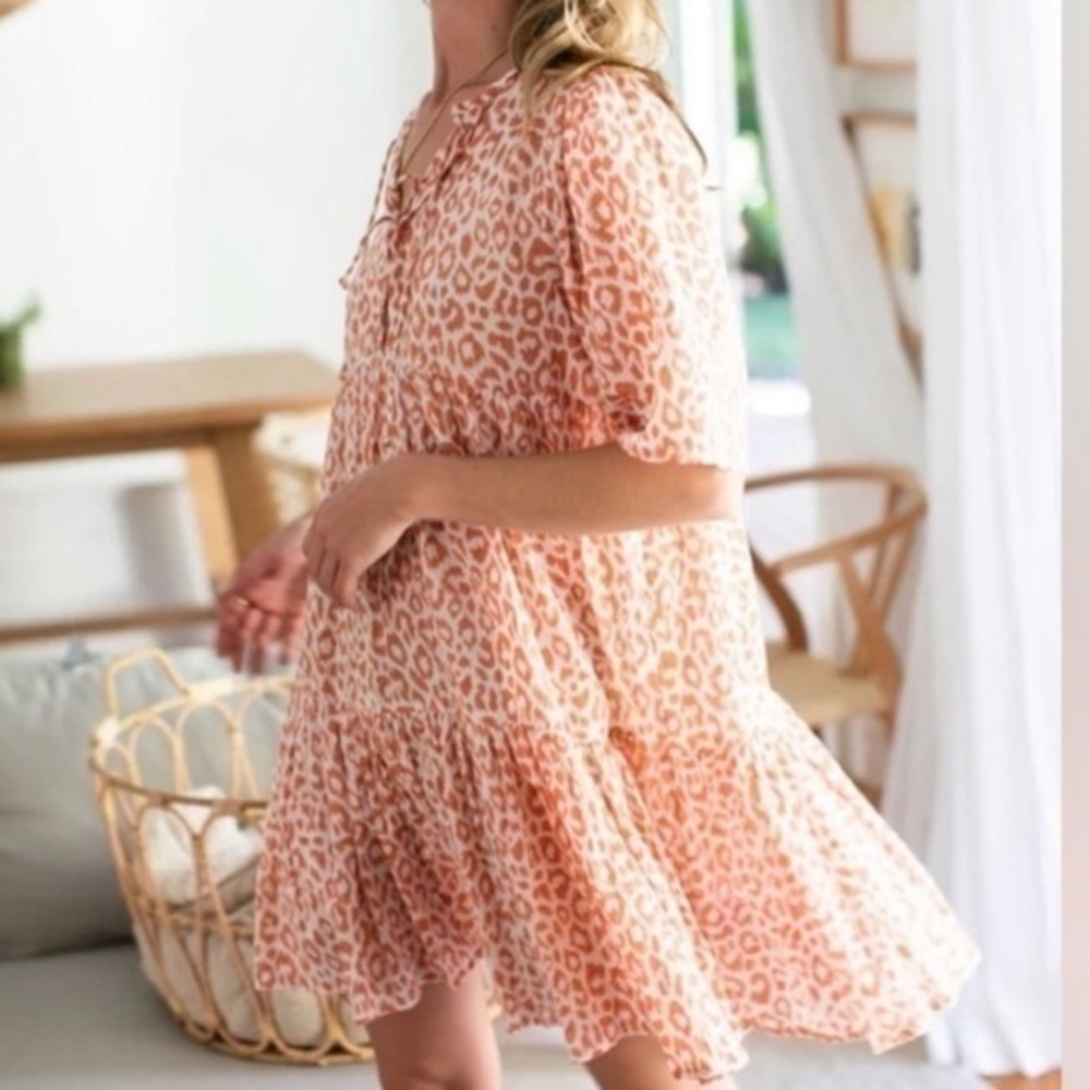 NWT Emerson Fry Isla Dress Sunbaked Leopard Organic
Size XS/S
